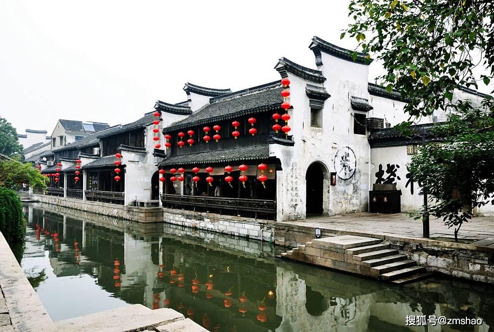 网球运动员营救